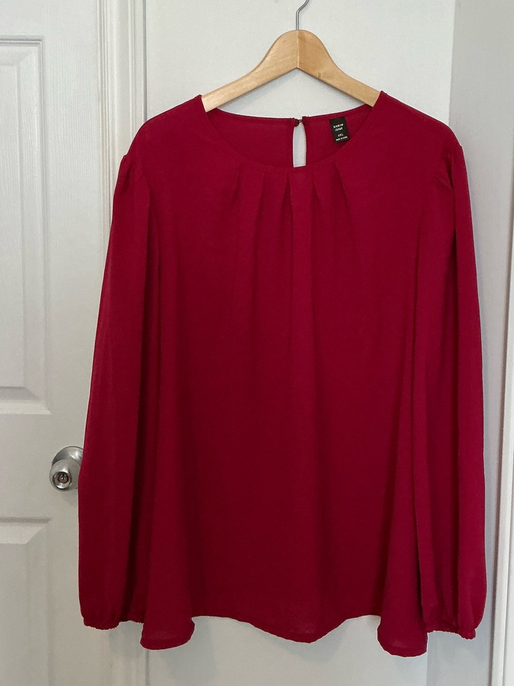 🎉 3 for $15🎉 Plus Sized Raspberry Long-Sleeve Pleated Neck Blouse Sz 4X